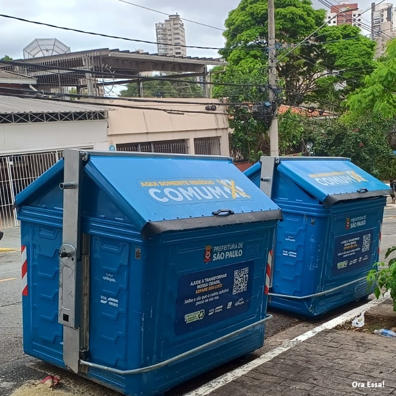 Contêineres de lixo em São Paulo